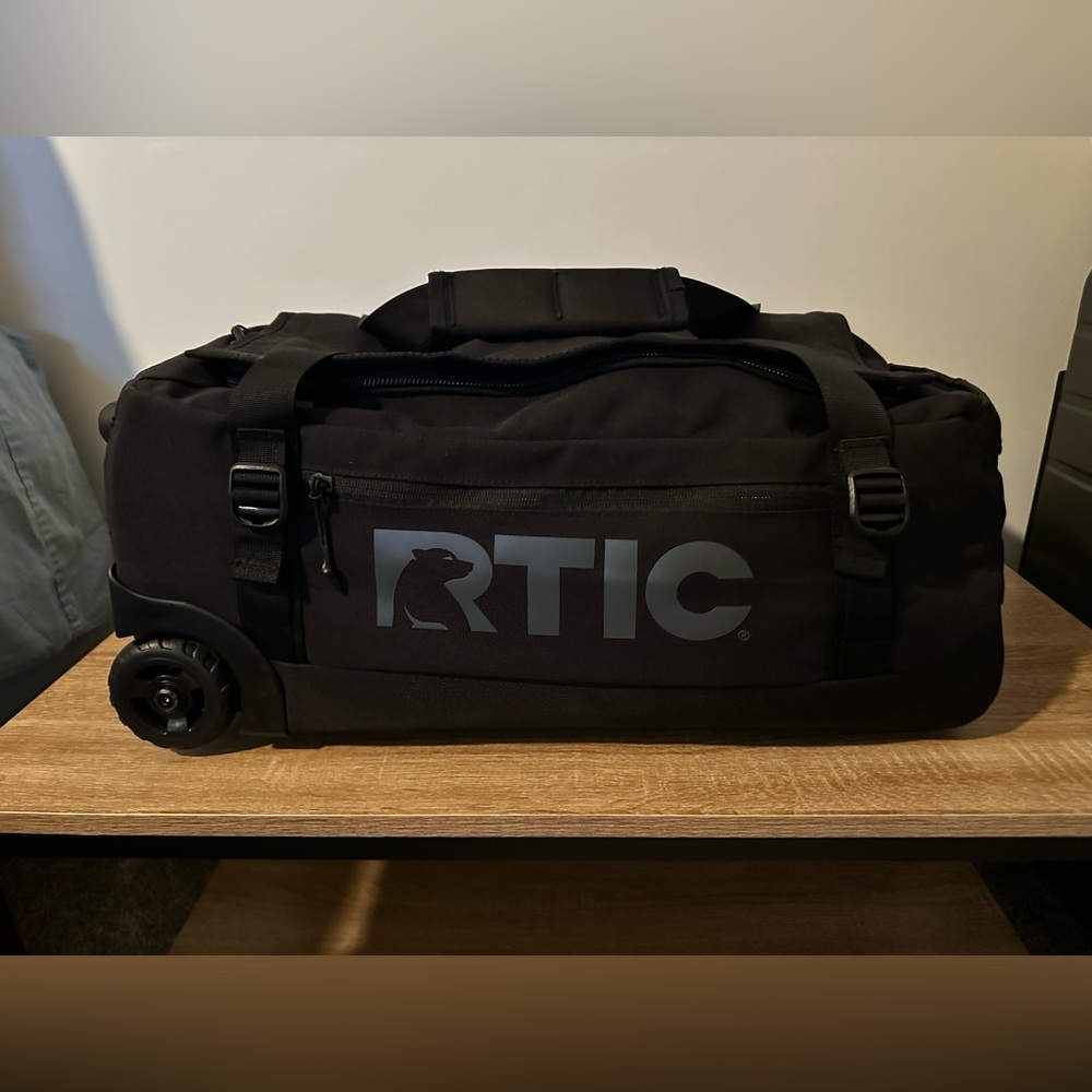 RTIC medium rolling duffel